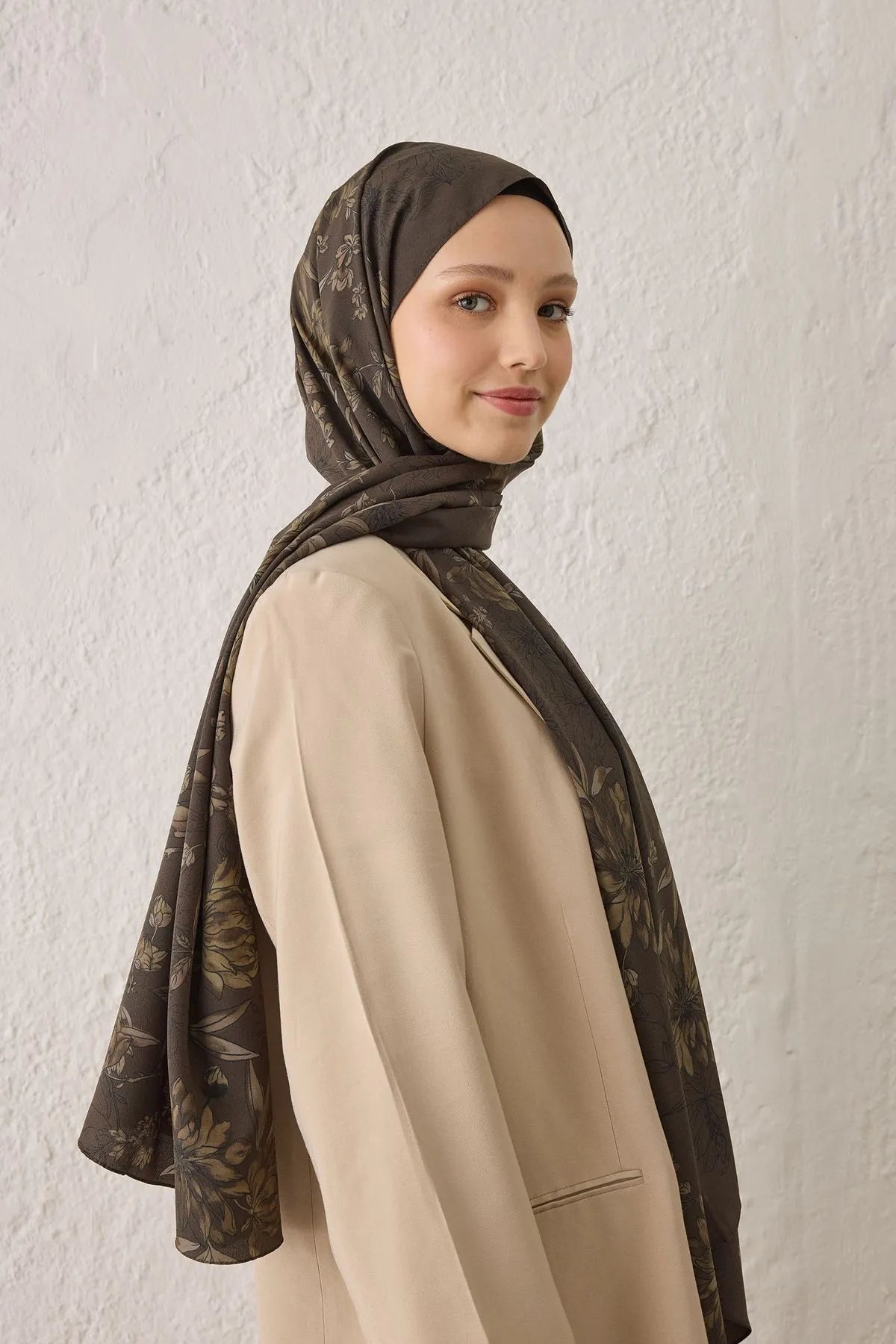 Aster Design Schal - Braun - D'ITINA