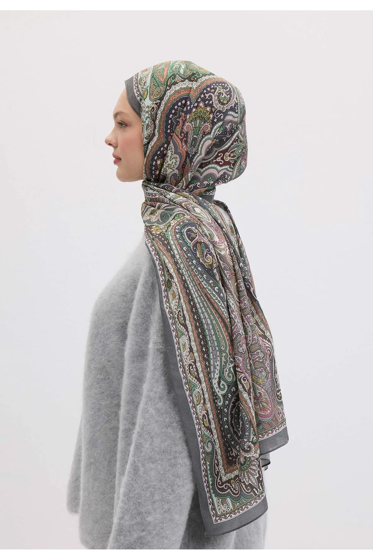 Bohemian Breeze - Ethnic Floral - D'ITINA