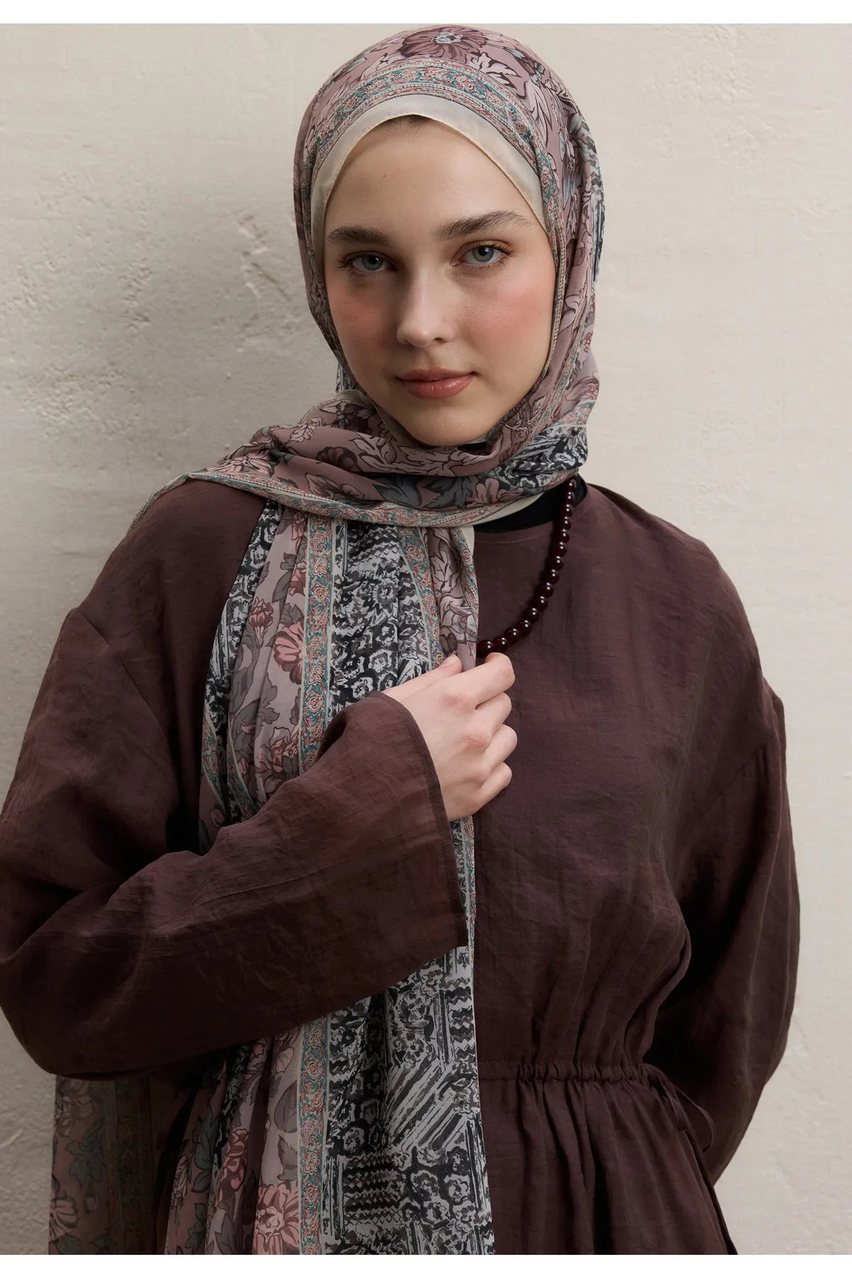 Fresh Scarfs Silk Crepe Hijab - Adella Dry Rose - D'ITINA