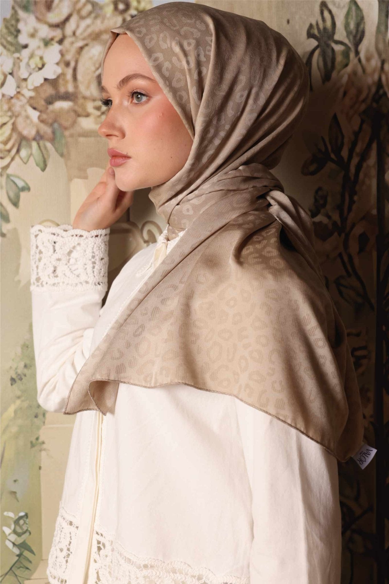 Valor Leopard Design - Beige - D'ITINA