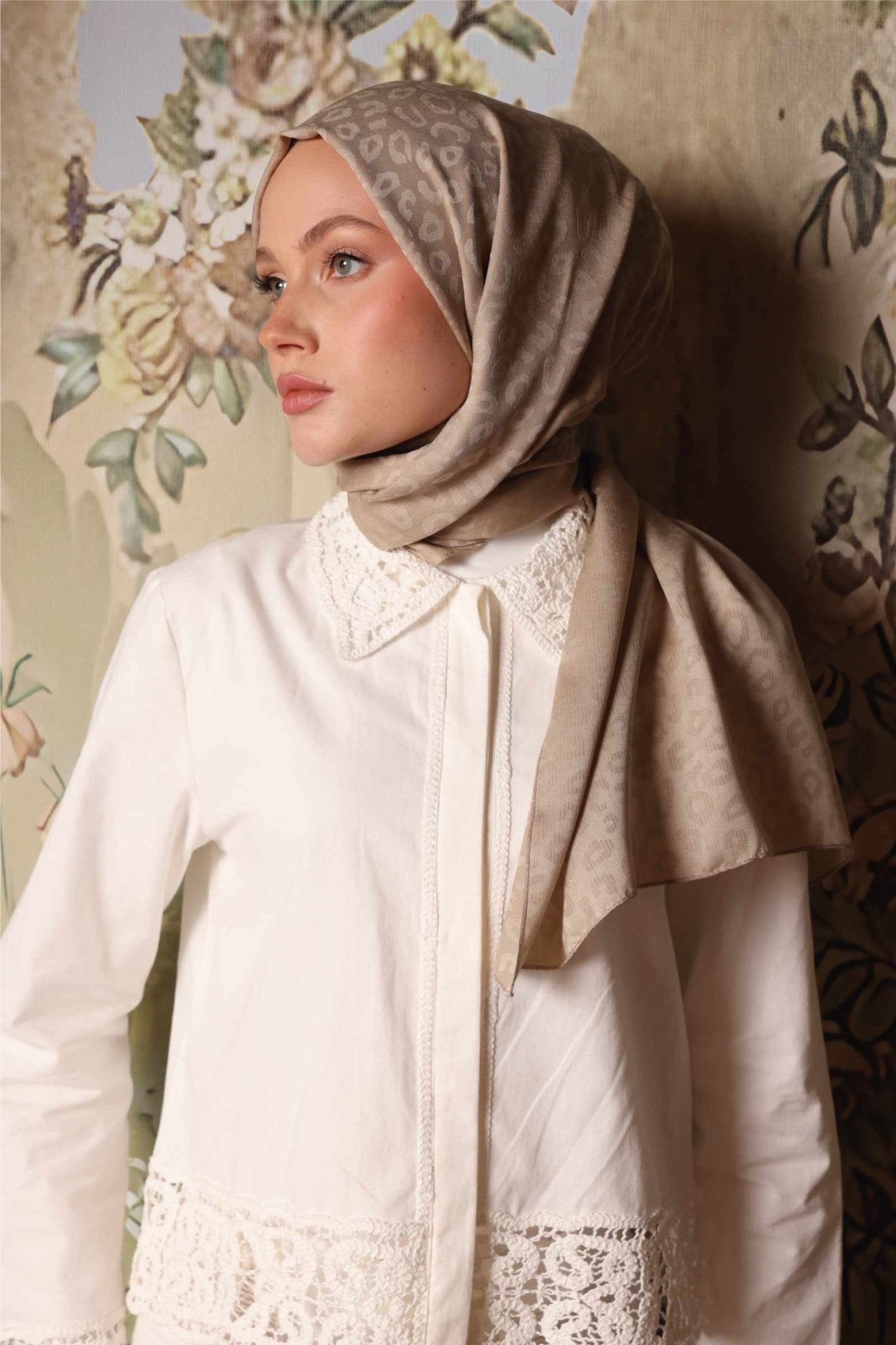 Valor Leopard Design - Beige - D'ITINA